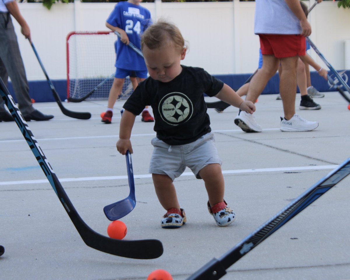 We hosted a ball hockey clinic for the Children’s Cancer Center families, with surprise appearances from Tanner Jeannot and @ThunderBugTBL! ⚡️ It was a day filled with laughter, smiles, and unforgettable memories. 💙