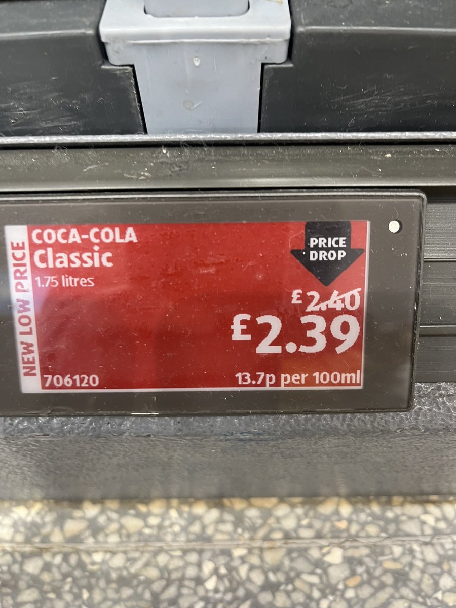 st_toft's tweet photo. Thanks @AldiUK for such a fantastic offer. You really know how to spoil your customers #Aldi #Dealoftheweek #savings #supermarket https://t.co/JJ5kHLJe50