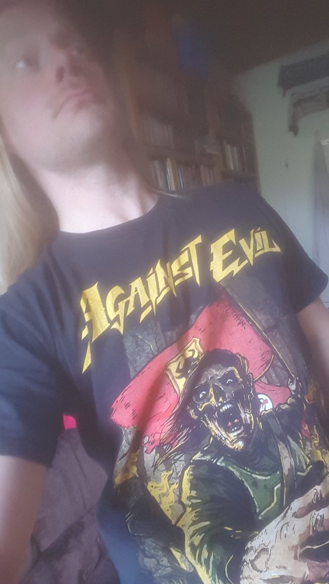 Domaniac42's tweet photo. #bandshirtfriday dieses Mal auf Indisch mit den Kumpels von #AgainstEvil https://t.co/9iUAJdImA8