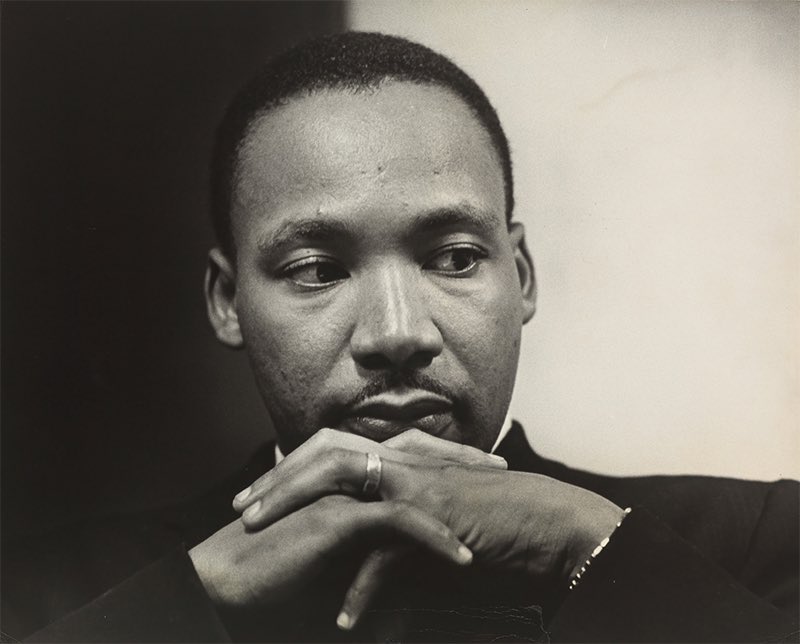 « Afin d'être fidèle à sa conscience et fidèle à Dieu, un homme juste n'a pas d'autre alternative que de refuser de coopérer avec un système pervers. »

Martin Luther King