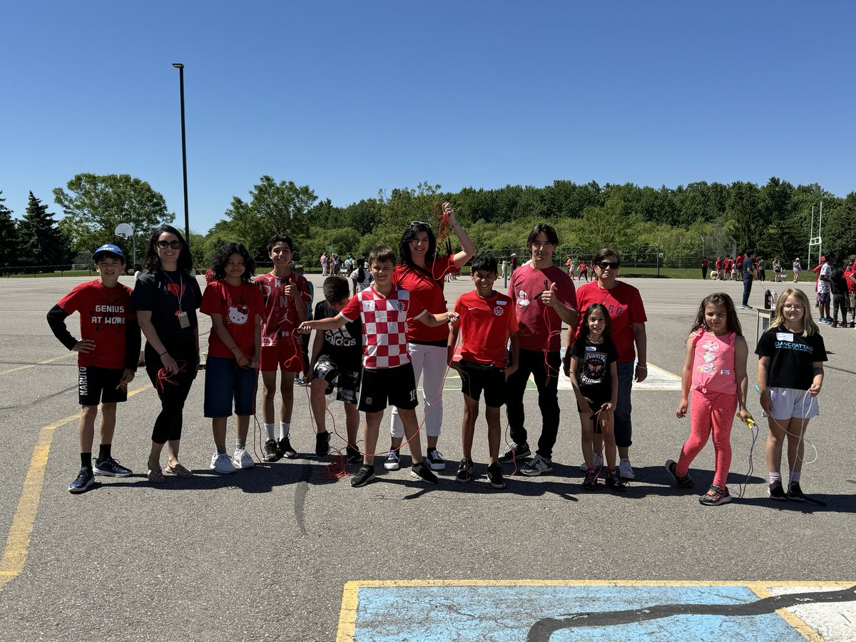breacorbet's tweet photo. ❤️St Edith Stein Catholic Elementary School @SteinDPCDSB has heart! Today our students @DPCDSBSchools are participating in Jump Rope for Heart to empower healthy habits for a heart healthy life! Our school raised over $2000 for @HeartandStroke! Learn more: https://t.co/aAvkEBvqrf https://t.co/u2cRniLExy