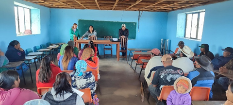 PAgraria's tweet photo. Personal de la #ProcuraduríaAgraria, Representación #Chihuahua, asiste a la aprobación de la modificación del padrón ejidal en el municipio de Guachochi. 👩‍🏫⚖️👨‍🏫✅ https://t.co/dqnvaI56m2