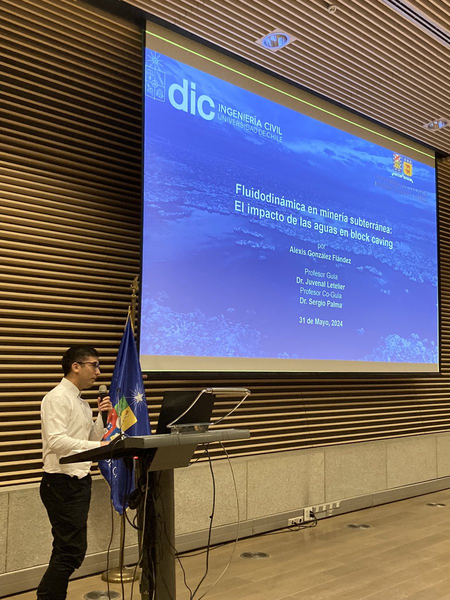 dicuchile's tweet photo. 🔴EN VIVO: Alexis González presenta su proyecto de tesis relacionada a #BLOCKCAVING en el Puertas Abiertas del Magister en Recursos y #MedioAmbiente #Hídrico

🔗síguelo en https://t.co/LNnXoZLx4m

#comunidadcivil @PostgradoFCFM https://t.co/7xbrQz3Lt3