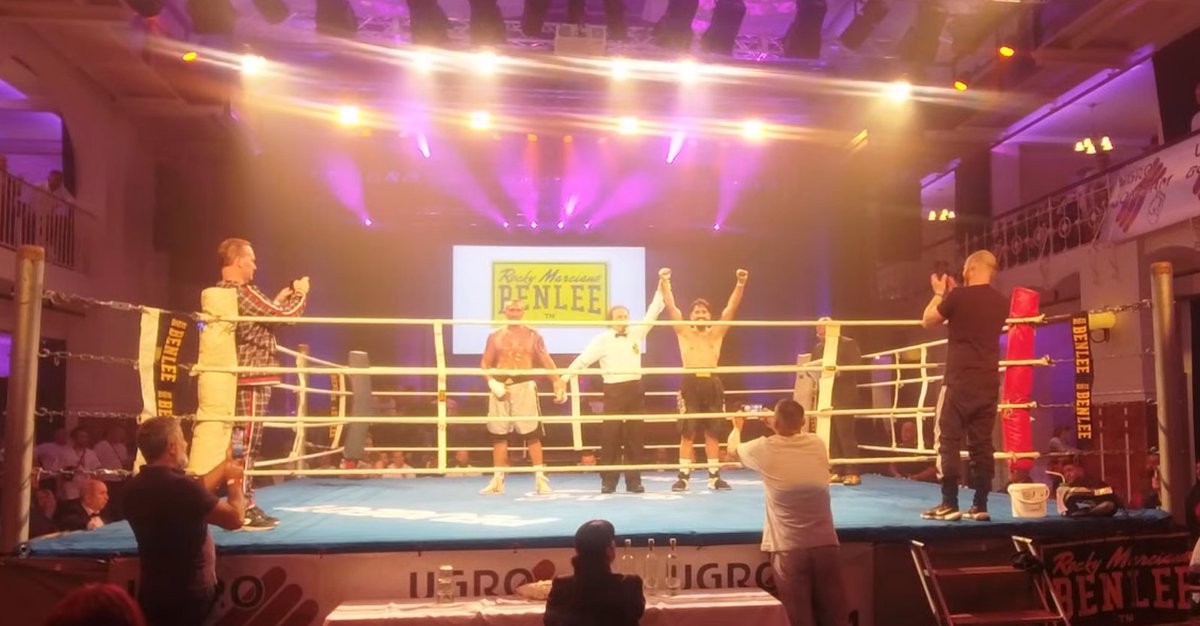 Seref Yasar (1-0) 🇩🇪 makes a successful professional debut in the super middleweight division, winning on points against Janos Lakatos (7-58-1) 🇭🇺 in Oberhausen, Germany.