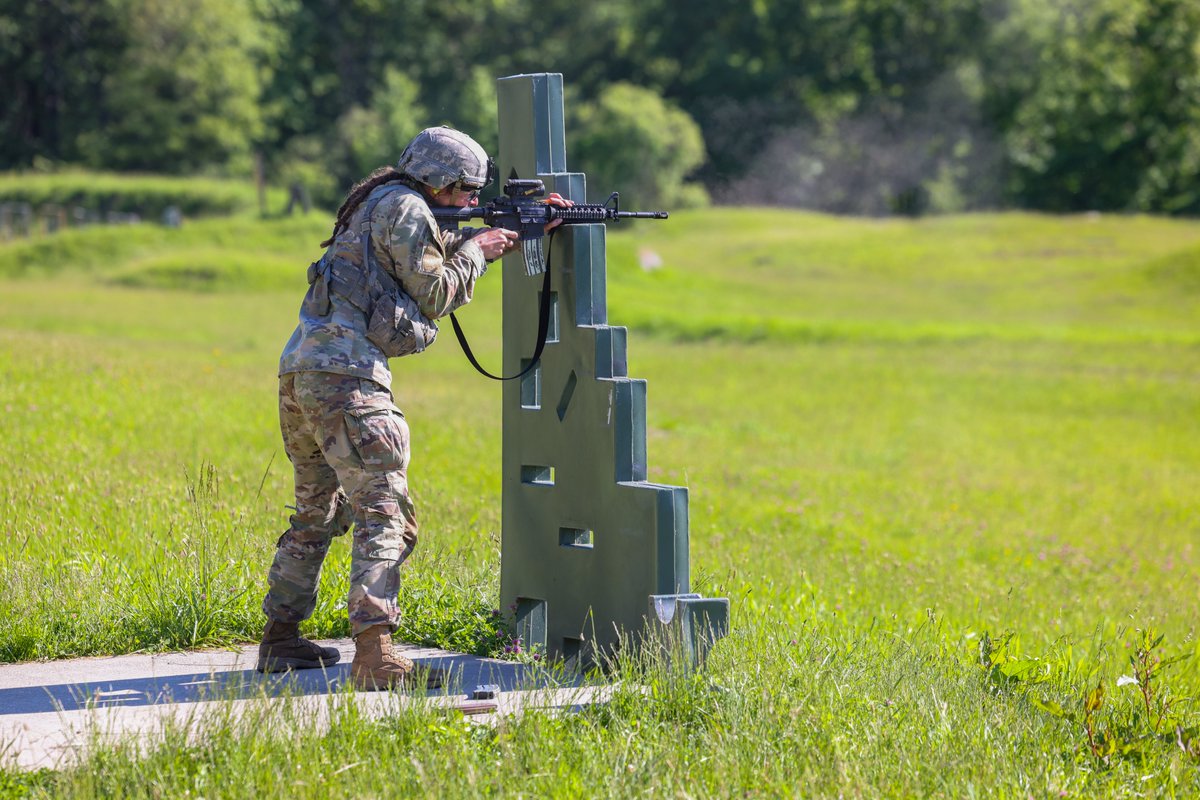 Cadet Summer Training is in full swing here at West Point with the support of Soldiers from the @101stAASLTDIV. Today, they are taking on the task of rifle qualification with the hopes of shooting a perfect 40 out of 40! @WestPointParent @USMA_Admissions