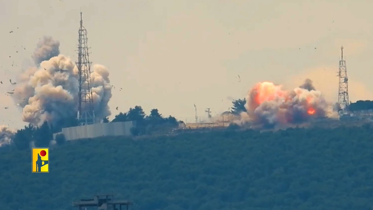 war_noir's tweet photo. #Lebanon / #Palestine / #Israel 🇱🇧🇵🇸🇮🇱: #Hezbollah carried out rocket strikes on HQ of 91st (#Galilee) Division of #IDF in #Biranit Barracks.

The group used two improvised 'Burkan' heavy rockets which are based on #Iran-made  🇮🇷 333mm 'Falagh-2' rocket with heavier warheads. https://t.co/qp5mlNuu26