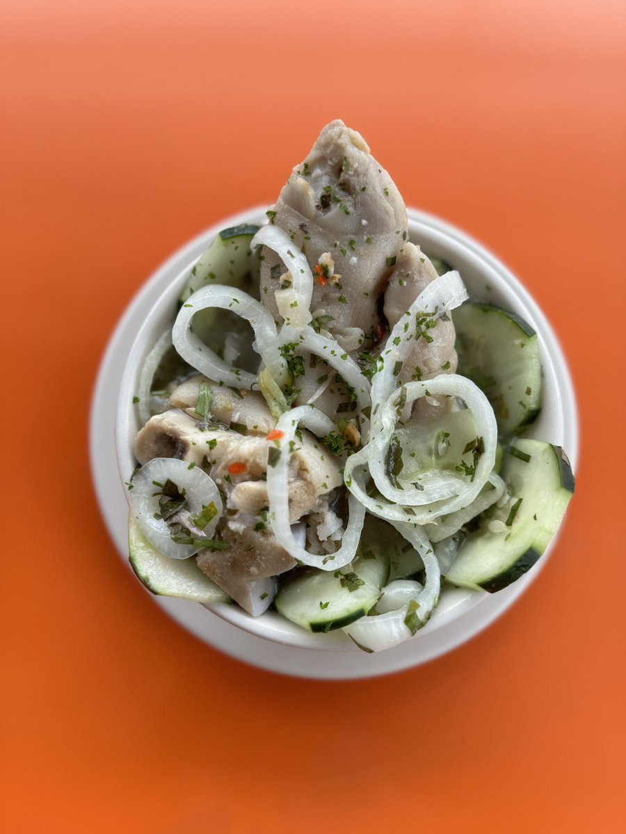 Niko's Cafe Panama tweet media