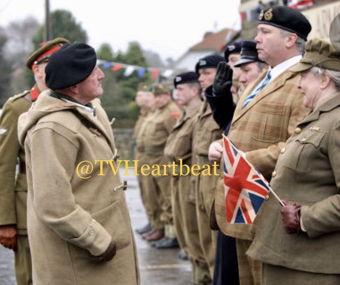 TvHeartbeat's tweet photo. A few more from the episode…do you remember which one it is?
#Heartbeat #PeterBenson #WilliamSimons #DerekFowlds 💙 https://t.co/esjCxXzKch