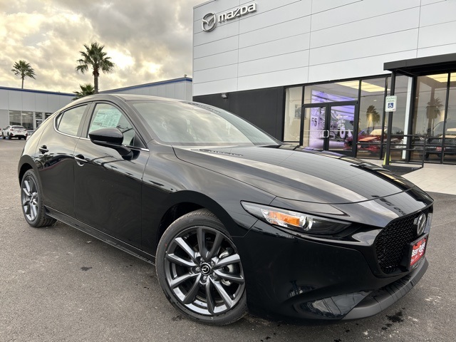 bertogdenmazdam's tweet photo. Begin your summer adventures in the Mazda3.

Letting you in on summertime joy is made easy by #BertOgdenMazda; get started by calling 956-622-4044 or visiting us online for a test drive. https://t.co/njb4Dhk5x0
Vehicle pictured: 2024 Mazda3. 🌞 #DaleGas #vackarstadium https://t.co/VlAEcF3mtm