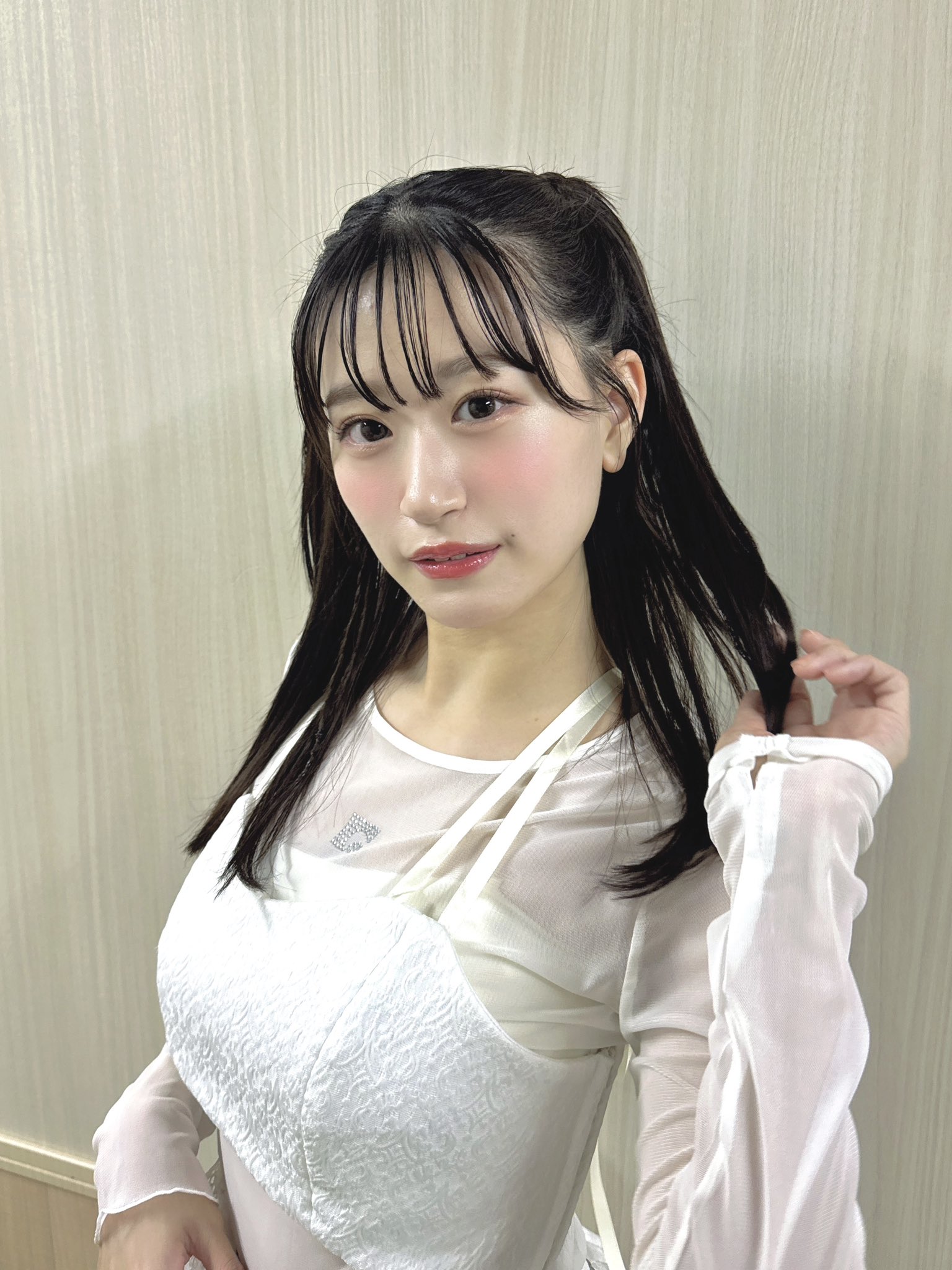 ꒰ঌれいあ໒꒱ プロフ☑️ページとなりますm(_ _)m ?media_id=3649725589567053146