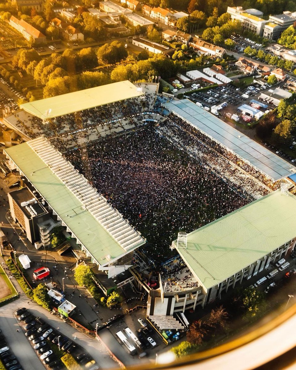 rfcbrugeois's tweet photo. Wat een foto. 😍 https://t.co/uvQEcbxqwW