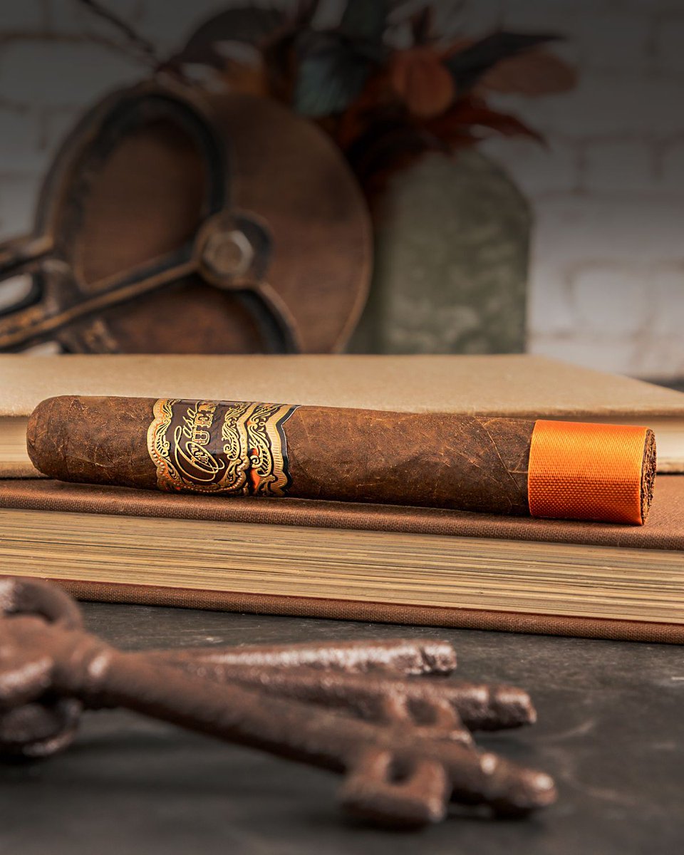 Smoking_Pipes's tweet photo. May’s Mystery Cigar Sampler Packs are available now on-site, featuring four mystery cigars from the world’s foremost cigar makers and one guaranteed rare Casa Fuente Robusto from Arturo Fuente.
https://t.co/txiUgpLuLW
#arturofuente #cigars #cigarsampler #mysterycigarsamplerpack https://t.co/kkzTyeCa2B