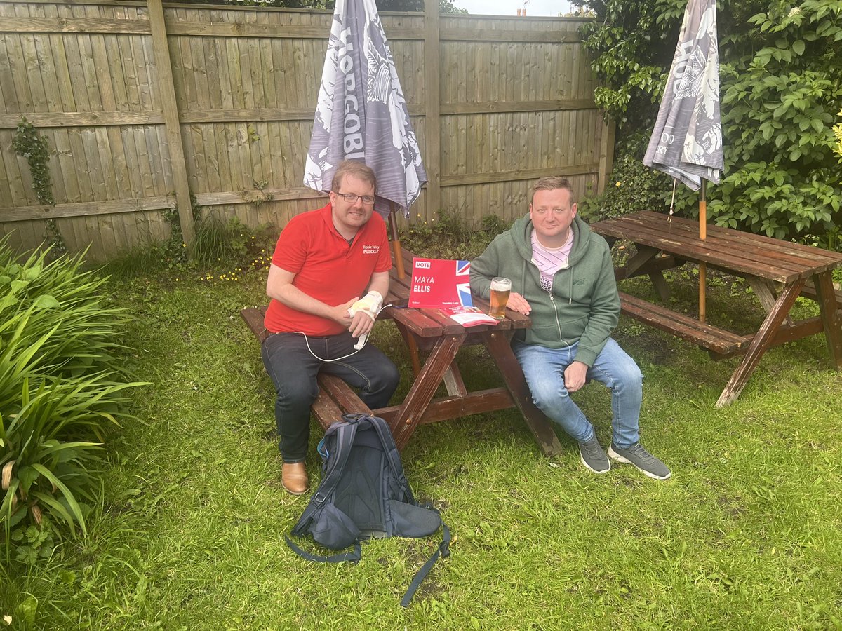 RVLabour's tweet image. 55 contacts made in Ribchester this afternoon.

Local councillors @LeeJameson and @KarlBarnsley1 now enjoying a much deserved pint. 

Vote @mayaellisuk on July 4th.
