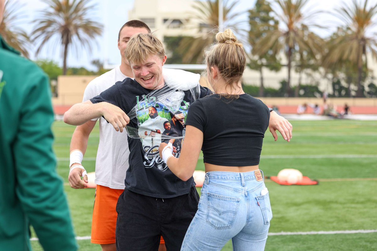 HBUHSD's tweet photo. HBHS sports medicine students went for gold at the Athletic Training Olympics!🏅 Competing in relay-style events for part of their final, they showcased skills like taping, wrapping, CPR, &amp; more to put a year's worth of learning to the test!

📸: https://t.co/pfM4HSCixj https://t.co/5m3iHpm49k