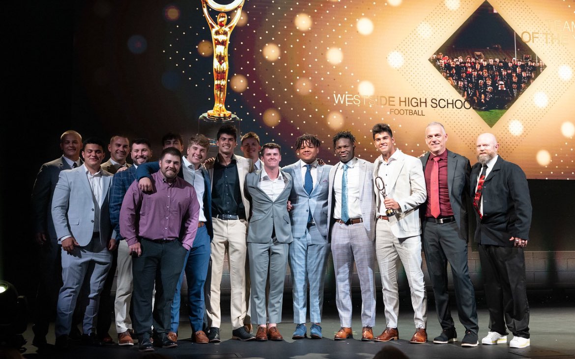 Omaha_Sport's tweet photo. ICYMI: The 2024 OSCAS were a blast last night! Congratulations to all the nominees, winners and Hall of Fame inductees!
#OSCAS https://t.co/MoiTBoDdl3