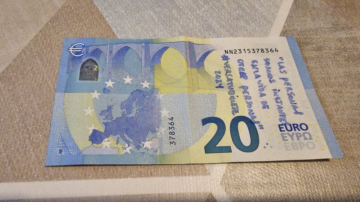jose_asecas's tweet photo. "Las personas somos instantes en la vida de otras personas".

#versatubillete #versatubillete2024 https://t.co/aXMSEBw055