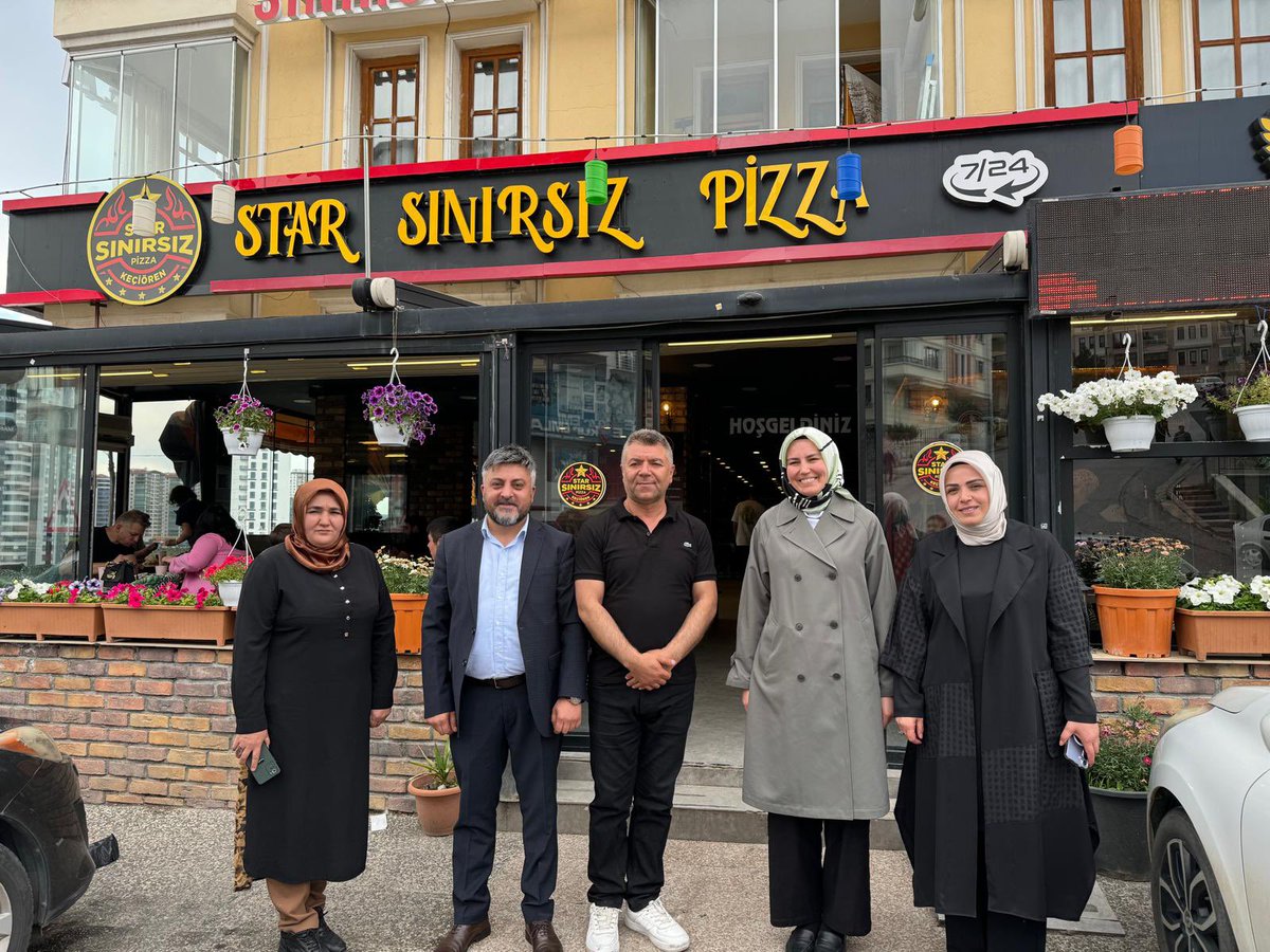 SKM programı kapsamında Ankara Milletvekilimiz Sn <a href="/zeynepyildiztr/">Zeynep Yıldız</a>  İlçe Başkan Yardımcımız, Yönetim kurulu üyelerimiz, komisyon üyelerimiz ve mahalle teşkilatımız ile birlikte esnaflarımızı ziyaret ettiler. 

Tüm esnaflarımıza bol bereketli kazançlar dileriz.

<a href="/RTErdogan/">Recep Tayyip Erdoğan</a>