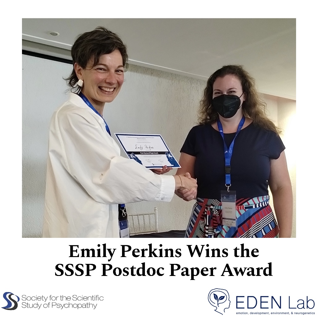 EDENLabUPenn's tweet image. Congratulations to @emilyrperkins for winning the SSSP Postdoc award for her 2022 paper assessing general vs specific risk factors in the development of psychopathology in adolescence pubmed.ncbi.nlm.nih.gov/36222627/ What an incredible achievement! 👏