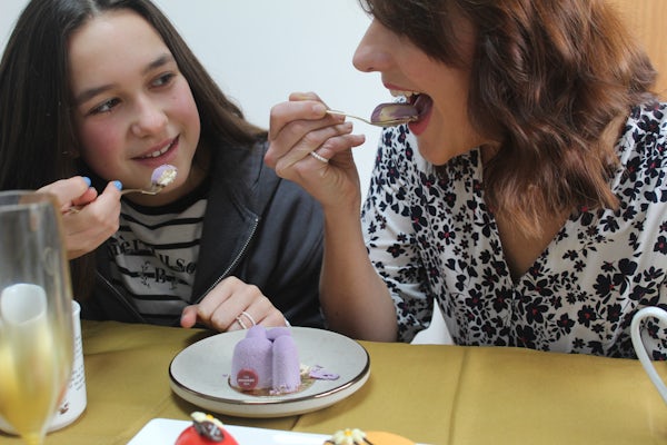 Exciting news! Our new patisserie range is launching soon, making it easier to enjoy delicious desserts with friends. Stay tuned for updates and be sure to try our mouthwatering creations. Elevate your gatherings with our irresistible treats.