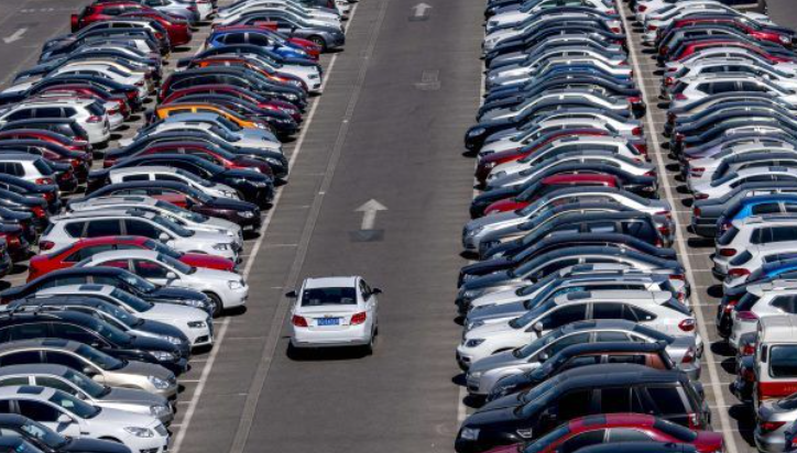 gandmbellevue's tweet image. #Averageage of #vehicles in U.S. continues to #rise 

zurl.co/Pk0u  

#GMAutomotive #TransmissionSpecialists #AutoRepair