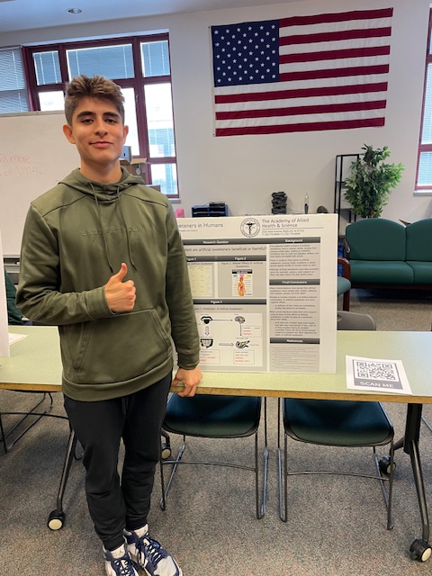 AAHS is proud of our Seniors who presented their literature review topics this week at the Senior Biology Seminar! Topics included twin-twin transfusion syndrome, fad diets &amp; their effects on the body, and more.