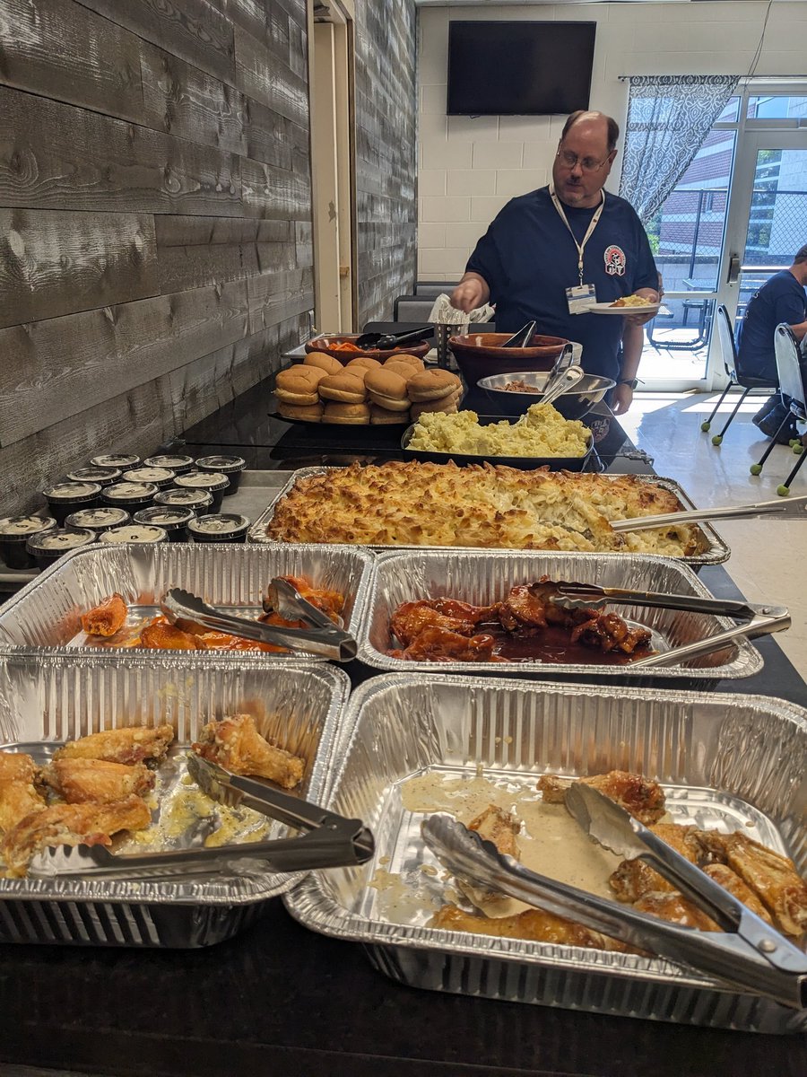 PAProStart's tweet photo. YUM! Keystone Central CTC has us ready for all of the summer BBQs with this catering order of smoked mac & cheese, smoked wings, pulled pork, and southern potato salad. π€€π₯ #MadeInProStart #FoodFriday https://t.co/CStRNXRnHZ