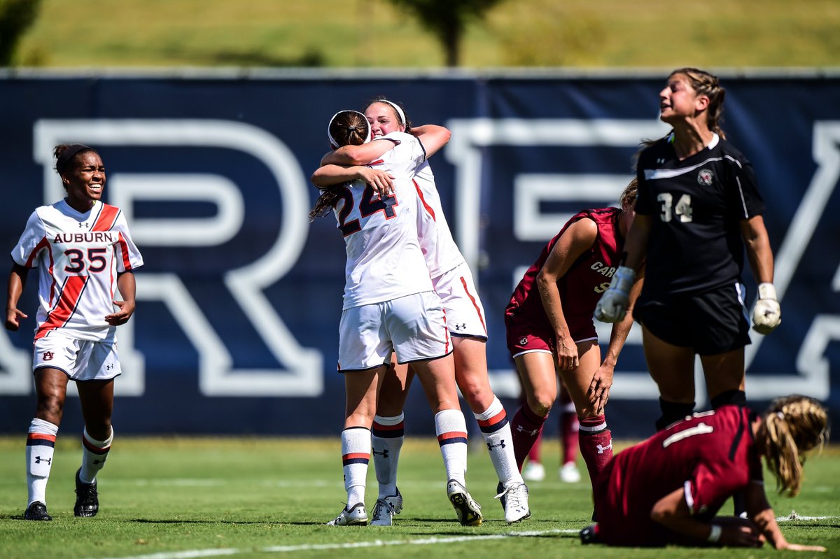 If you could have *just one* more year any former Auburn soccer player, who would it be? 🥹🫂 #WarEagle