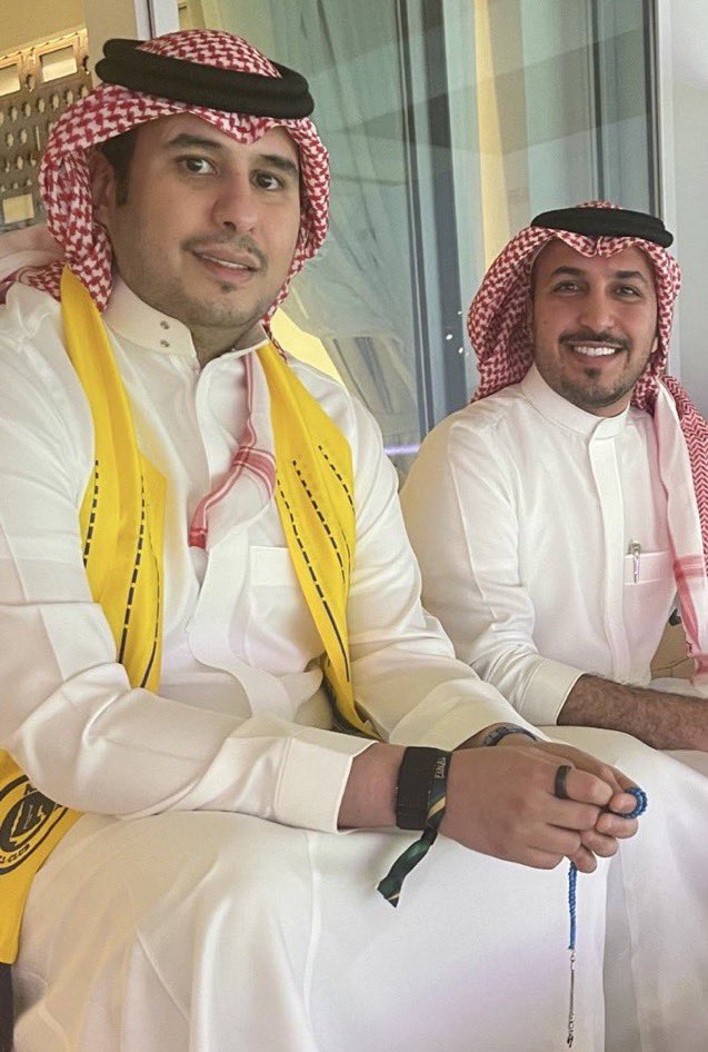 الأمير تركي بن سلمان في ملعب الجوهرة 💛

 #الهلال_النصر