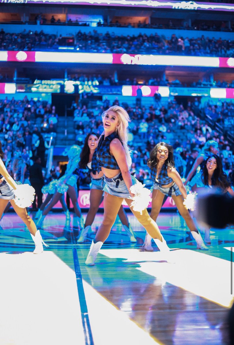 Major s/o to the <a href="/dallasmavs/">Dallas Mavericks</a> for advancing to the NBA Finals <a href="/ESPNNBA/">NBA on ESPN</a> 

- 📸 : me