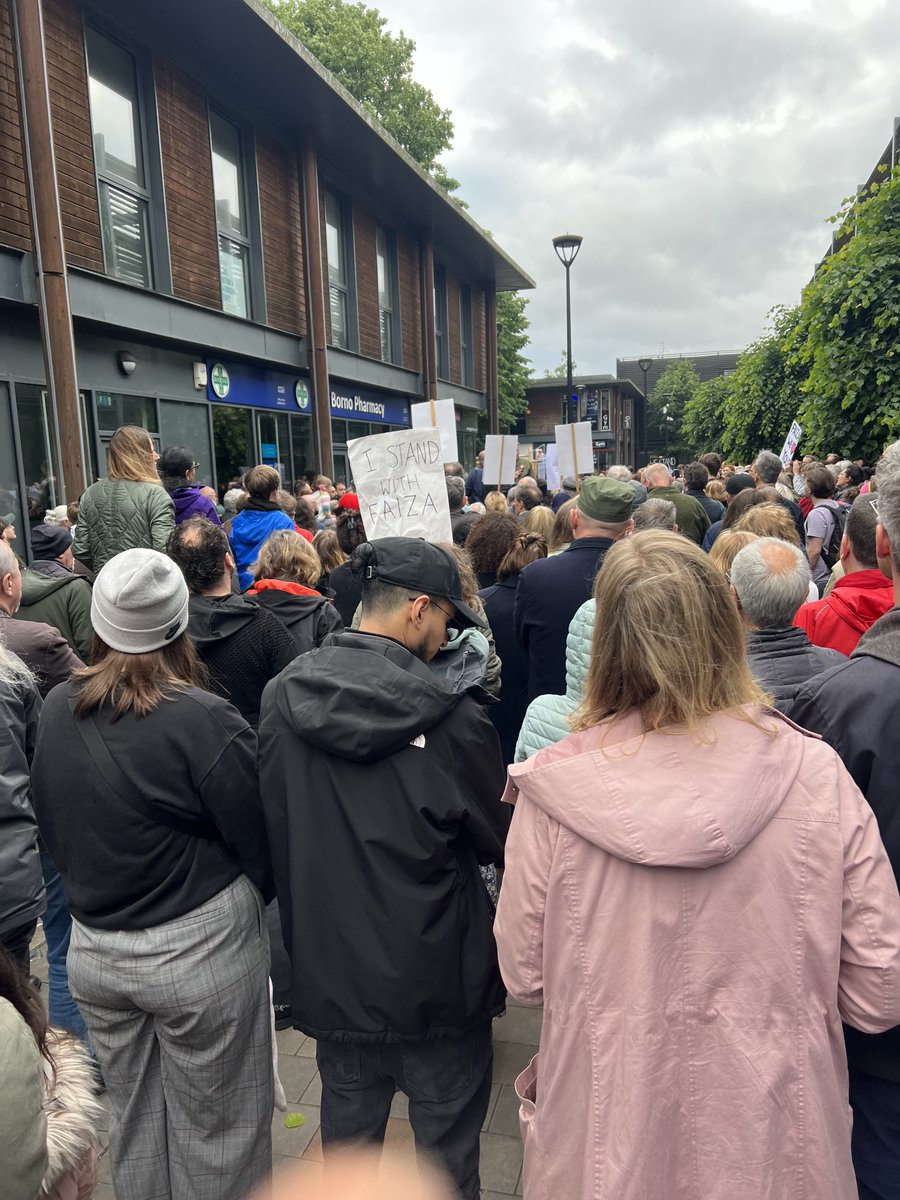 Huge crowd out to show local support for ⁦@faizashaheen⁩. This is what democracy looks like and it’s exactly what the Labour leadership are trying to shut down.