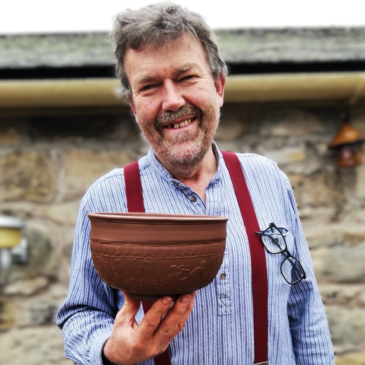 For such an iconic pottery style, Roman Samina Ware is surprisingly misunderstood, and we are here to help you expand your understanding and become a true expert in this stunning pottery style. Book your place on our Vindilanda pottery workshop here buff.ly/4bF5PeD