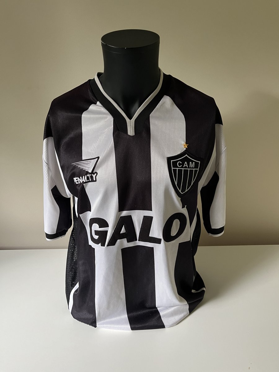 We've just released 10 shirts, with some absolute bargains to be had! Come and have a look.....

5starfootballshirts.co.uk