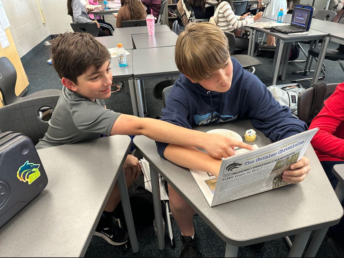 “The Geisler Chronicles” has been named Most Outstanding Middle School Newspaper for second-straight year 💙 #WEareWLCSD <a href="/geislerwolfpack/">James R. Geisler Middle School</a> <a href="/TheOfficialMrYu/">Torry Yu</a> 

Story ➡ wlcsd.org/community/dist…