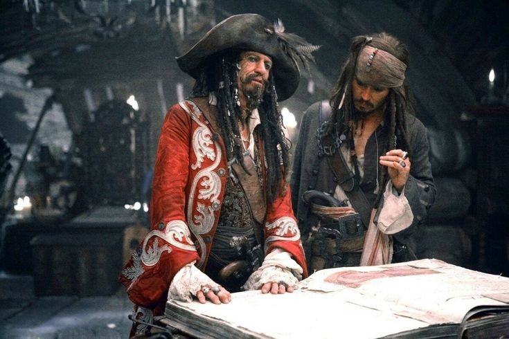 La saga de Piratas del Caribe es tan buena que pudimos ver cameos de dos leyendas del Rock.

Pau McCartney y Keith Richards.
