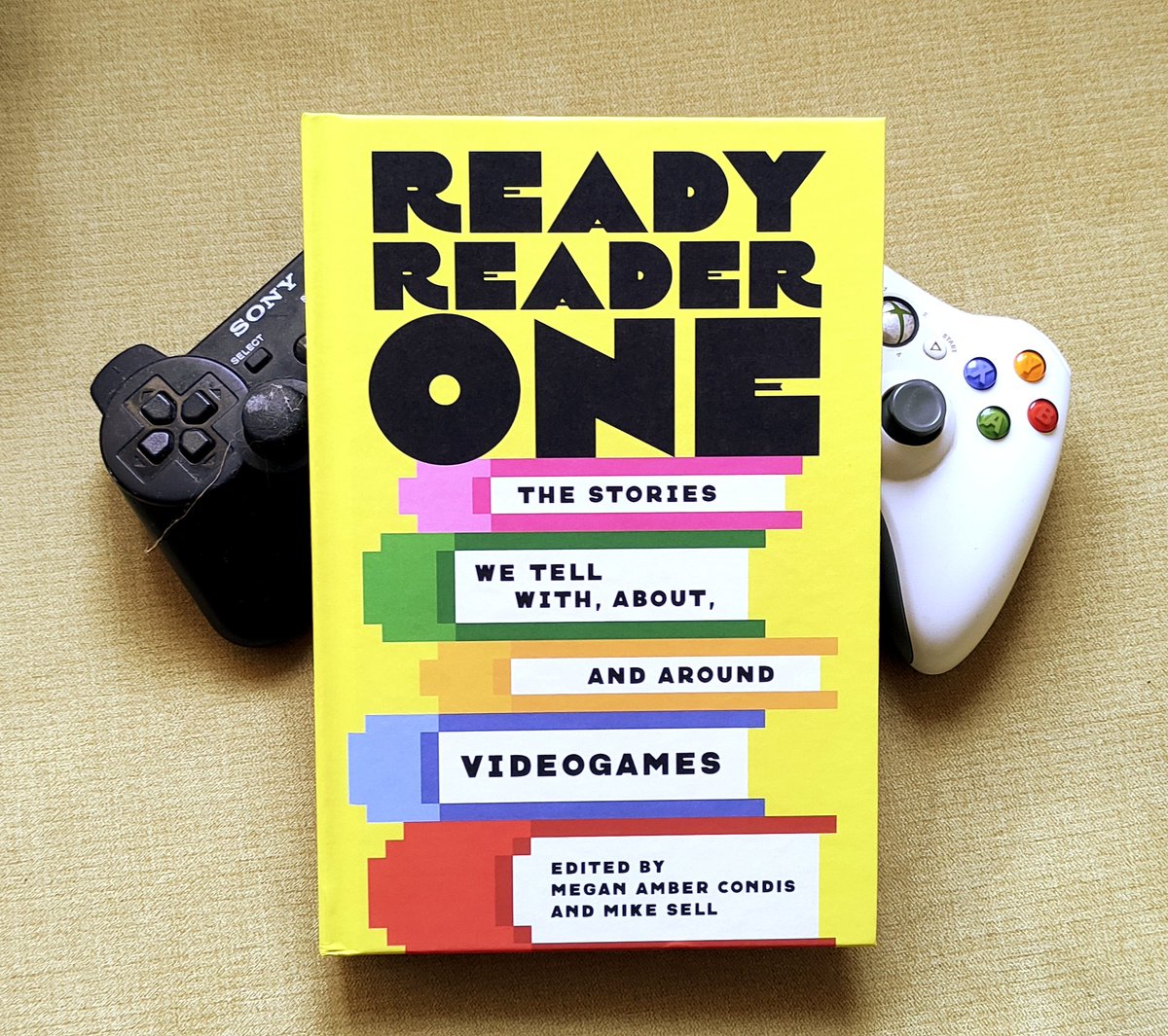 _gattopardo_'s tweet image. Thank you @lsupress, @MeganCondis and @mike_sell for my contributor's copy of this amazing book. I can't wait to read it!
#mediastudies #videogamestudies #gaming @Press_Start_ACE #pressstart funded by @ace_national