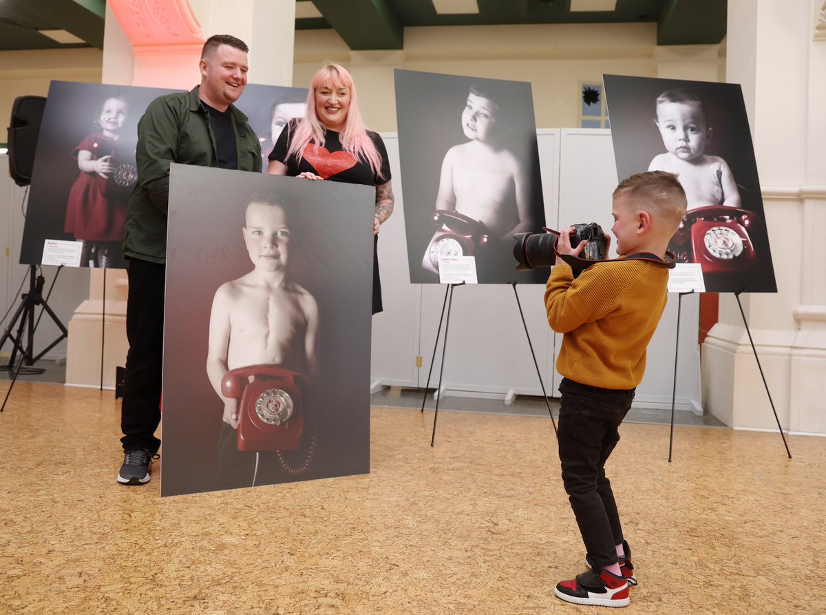 Dáithí Mac Gabhann unveils his portrait at emotive photographic exhibition by Debbie Todd featuring children waiting for the phone call that could potentially change their lives. @donate4daithi @organdonationni @redskyfoundation @2royalave @belfastcitycouncil #organdonation