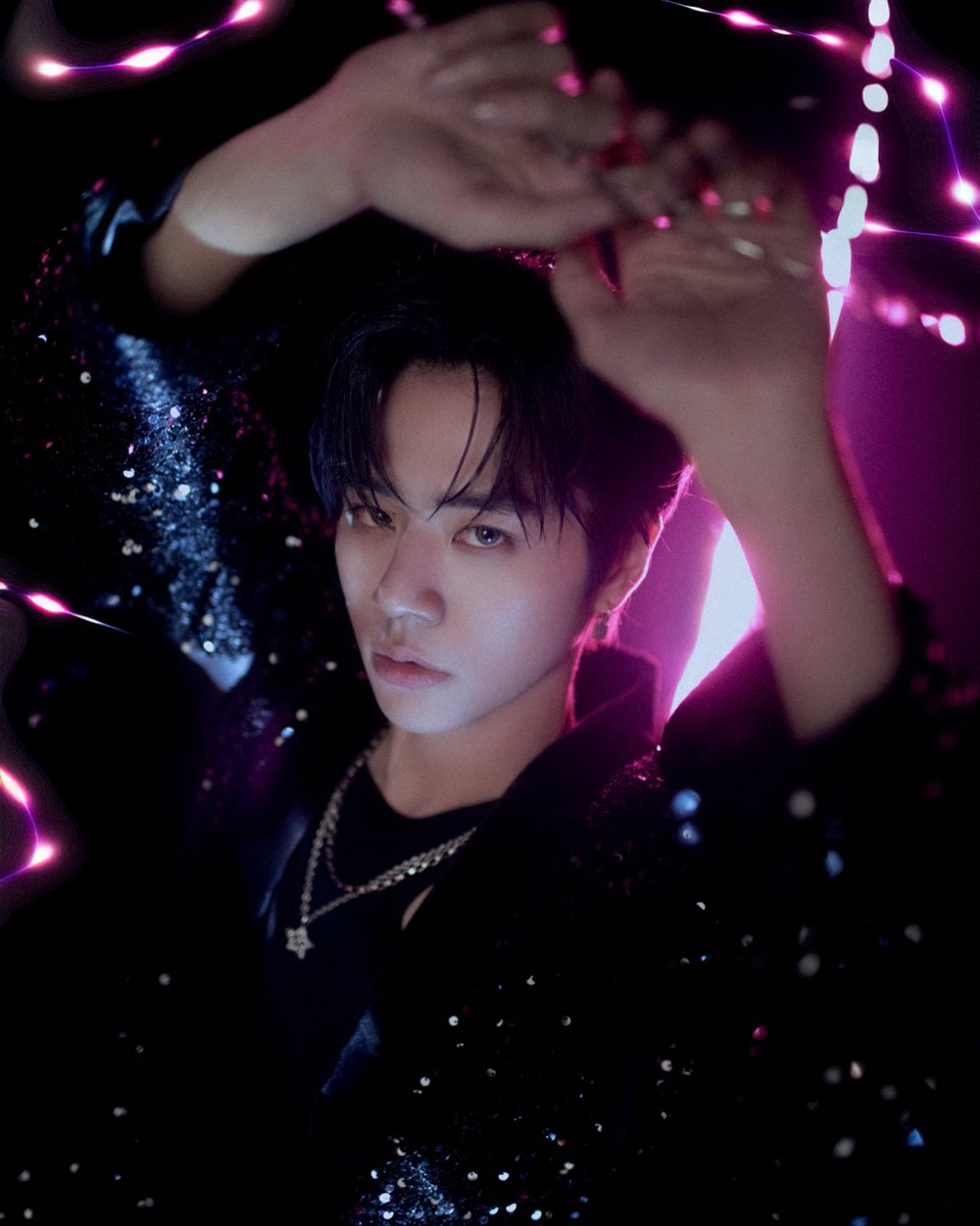 Official_Ozone_'s tweet photo. Ozone ‘World Top’ Taipei Arena Concert 
 ​ ​ ​ ​ ​ 
12:00PM 寬宏售票系統正式開賣
🎫 https://t.co/qcXWrYPALN 
 ​ ​ ​ ​ 
#佳辰
#Ozone
#WorldTop
#OzoneWorldTop
#Ozone台北小巨蛋演唱會 https://t.co/n6NGTkgeSo