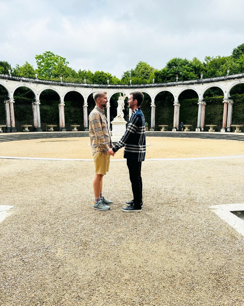 JacobxMinaj's tweet photo. Got married in #GagCityParis today. It was our moment for life. See you tomorrow babe @NICKIMINAJ 🎀✨ https://t.co/aCBMuivLZ3
