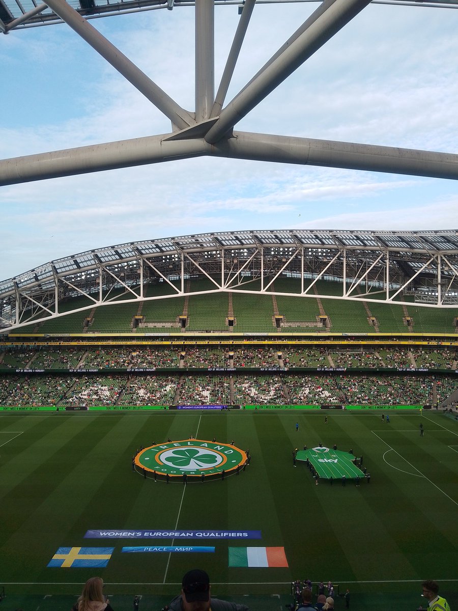 JoeSeward1's tweet photo. It's the @WEURO 2025
Qualifier 🇮🇪
Republic of  Ireland v Sweden 🇸🇪 here
@AVIVAStadium
#IreSwe
#COYGIG  #OUTBELIEVE
#WEuro2025
#FAI https://t.co/iaNPwC7Rqa