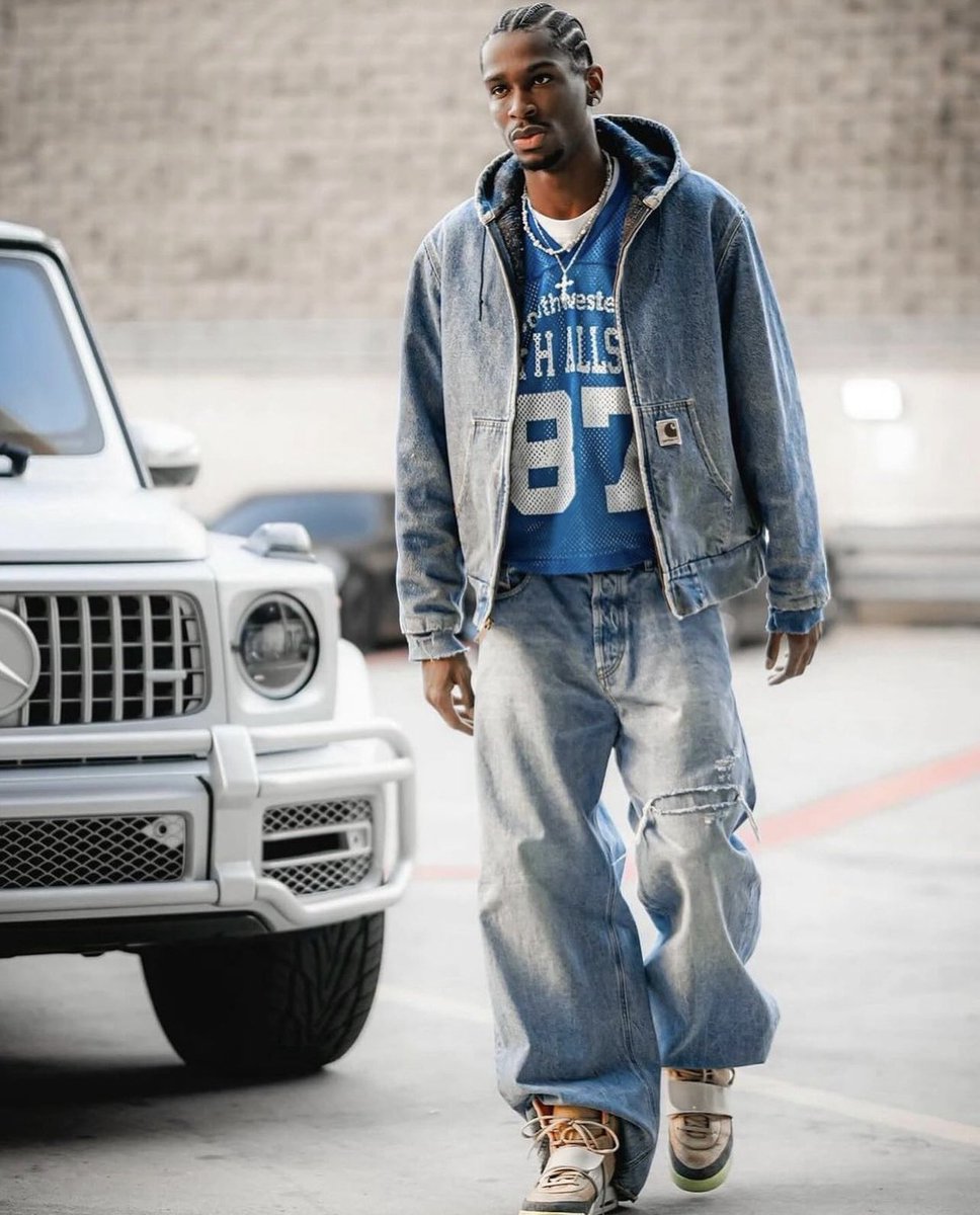 HardestFitPics's tweet image. 