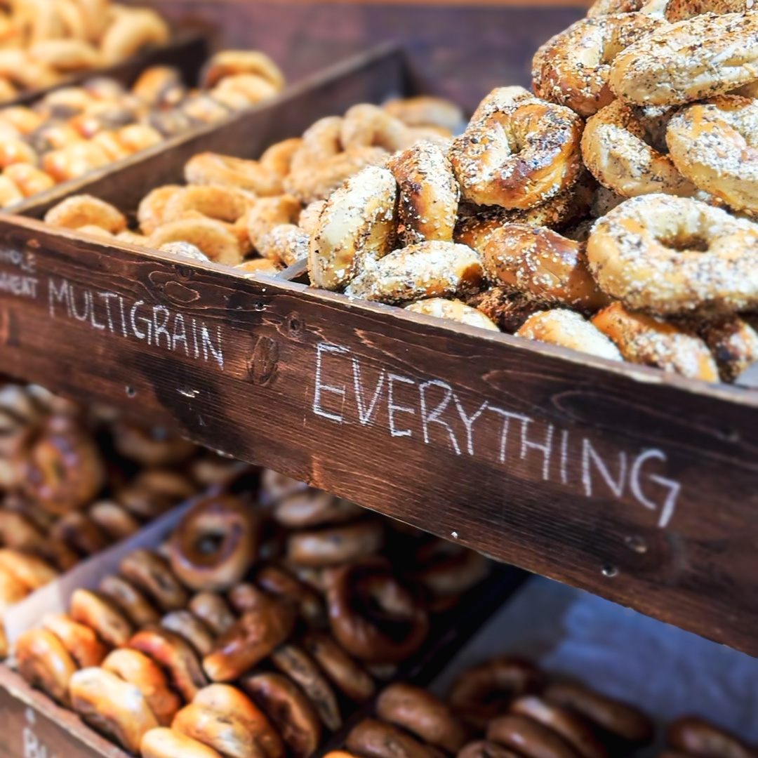🥯Why Wayne’s Bagels are the best: 
They use traditional Montreal techniques, kettle boiling and wood-firing them for a crispy crust and chewy inside. 
The Bonus :Tasty & healthy; resulting in high energy and low cholesterol and fats. 

Find them at Both Calgary Farmers Markets'