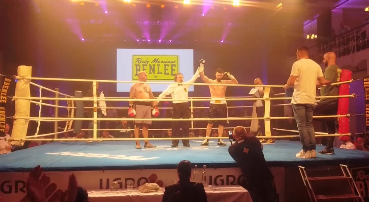 Ugur Kadam (8-0) 🇩🇪 won his light heavyweight fight in Oberhausen, Germany. His opponent Istvan Kiss (25-43) 🇭🇺 retired after the first round.