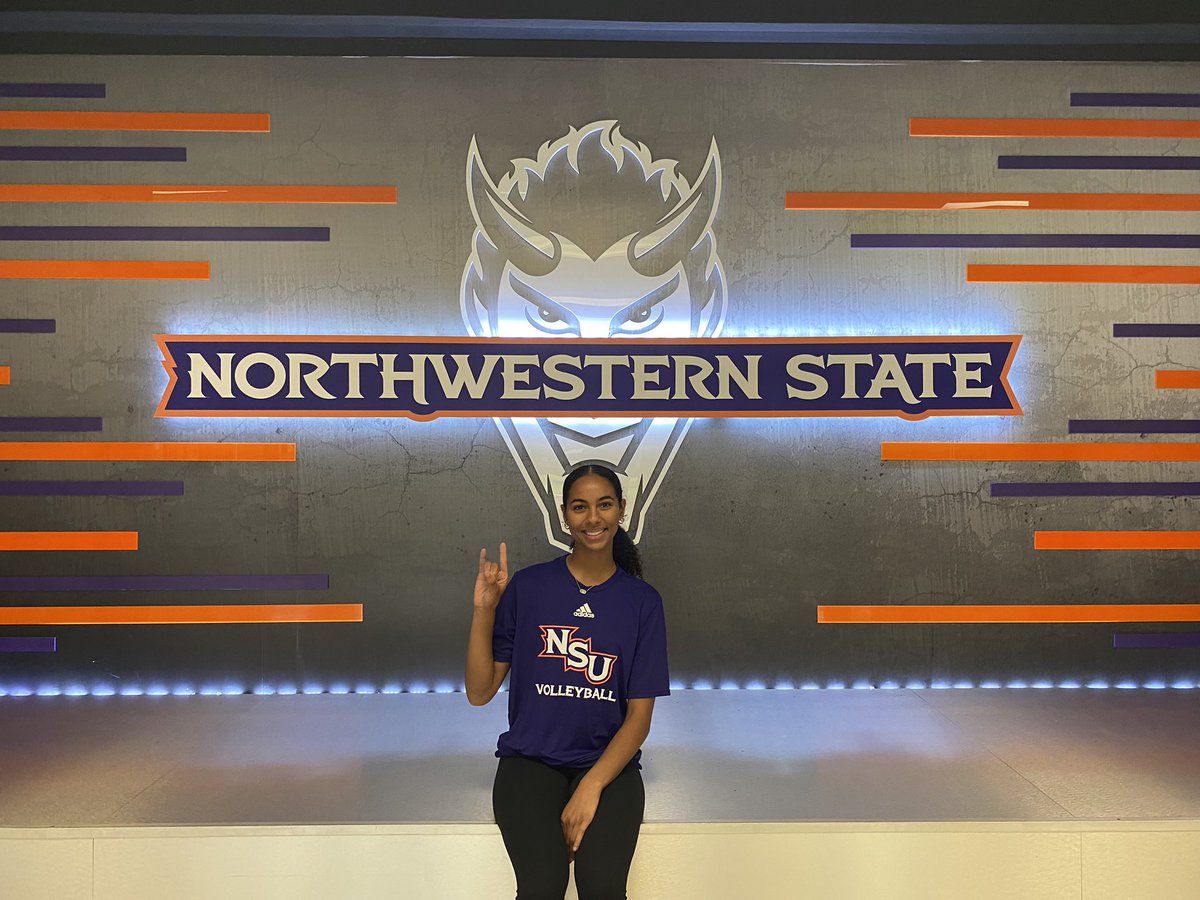 emmcfarland_2's tweet photo. I am very blessed to announce my verbal commitment to play D1 volleyball at NorthWestern State! I want to thank my friends, family, coaches, and teammates! I also want to thank Coach Sean and Coach Stacey for helping make this possible! #godemons https://t.co/Tz9GWl0F5Z