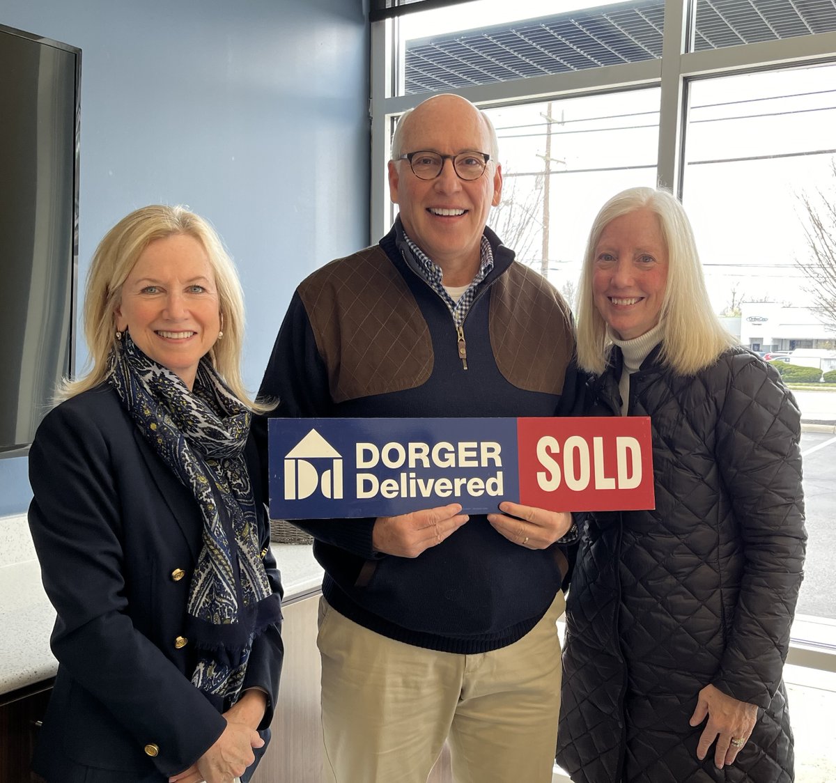 DorgerDiff's tweet image. We feel incredibly blessed to be the team that clients trust to handle something as special as their family home. We always strive to offer a caring and well-informed experience so our clients can have an easy transition when making big life moves.
#realestate #5stars #cincinnati