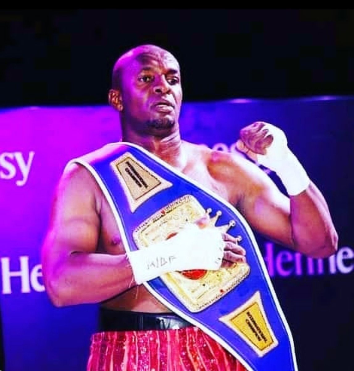 Sharifpromotion's tweet photo. #mtatamtatuziseason2 matchday🥊. Different venue, same shit. Bring it home #TPBRCtittle https://t.co/tfdEUncflN