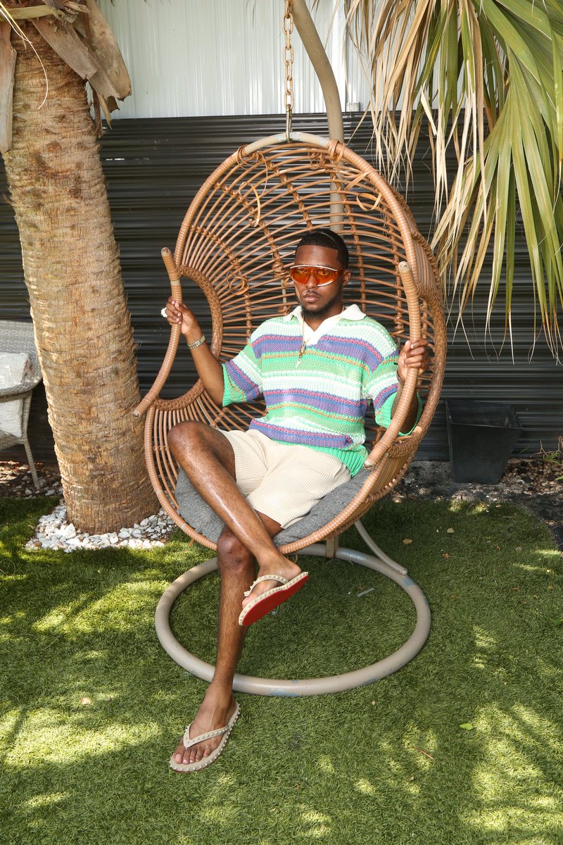 kvng_shakey's tweet image. Shakey’s Resort 🥥Chapter 24 🥂