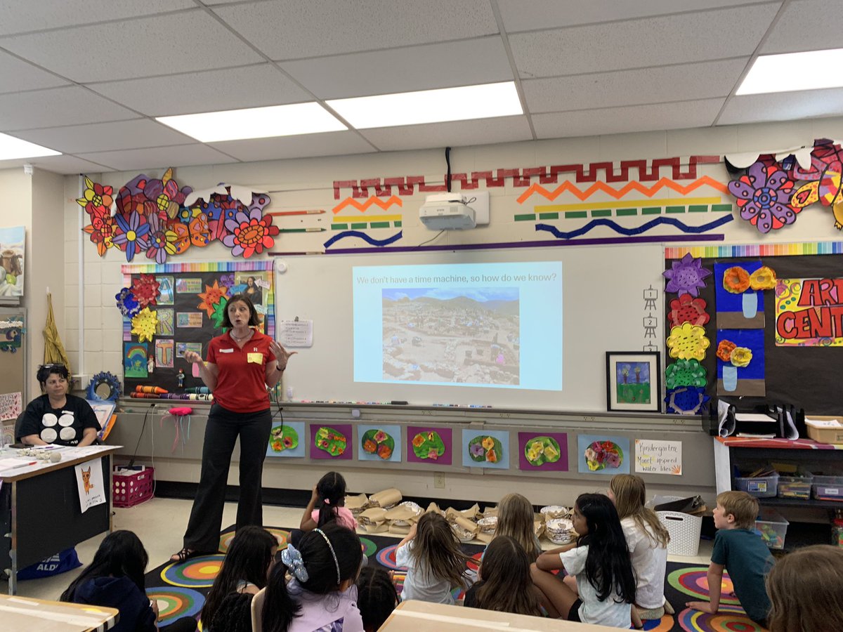 Some of our Hillside students are in the middle of a research study about fingerprints. A study inside Innovation Day!?! We push the envelope always @ Hillside!