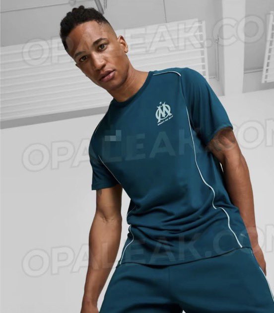 Be_OM13's tweet photo. 🚨Les kits d’entraînement pour la saison 2024-2025 !!

🤔 Vous en pensez quoi ? 

📸 @BelOM1300 

#TeamOM https://t.co/UBy31IXD4v