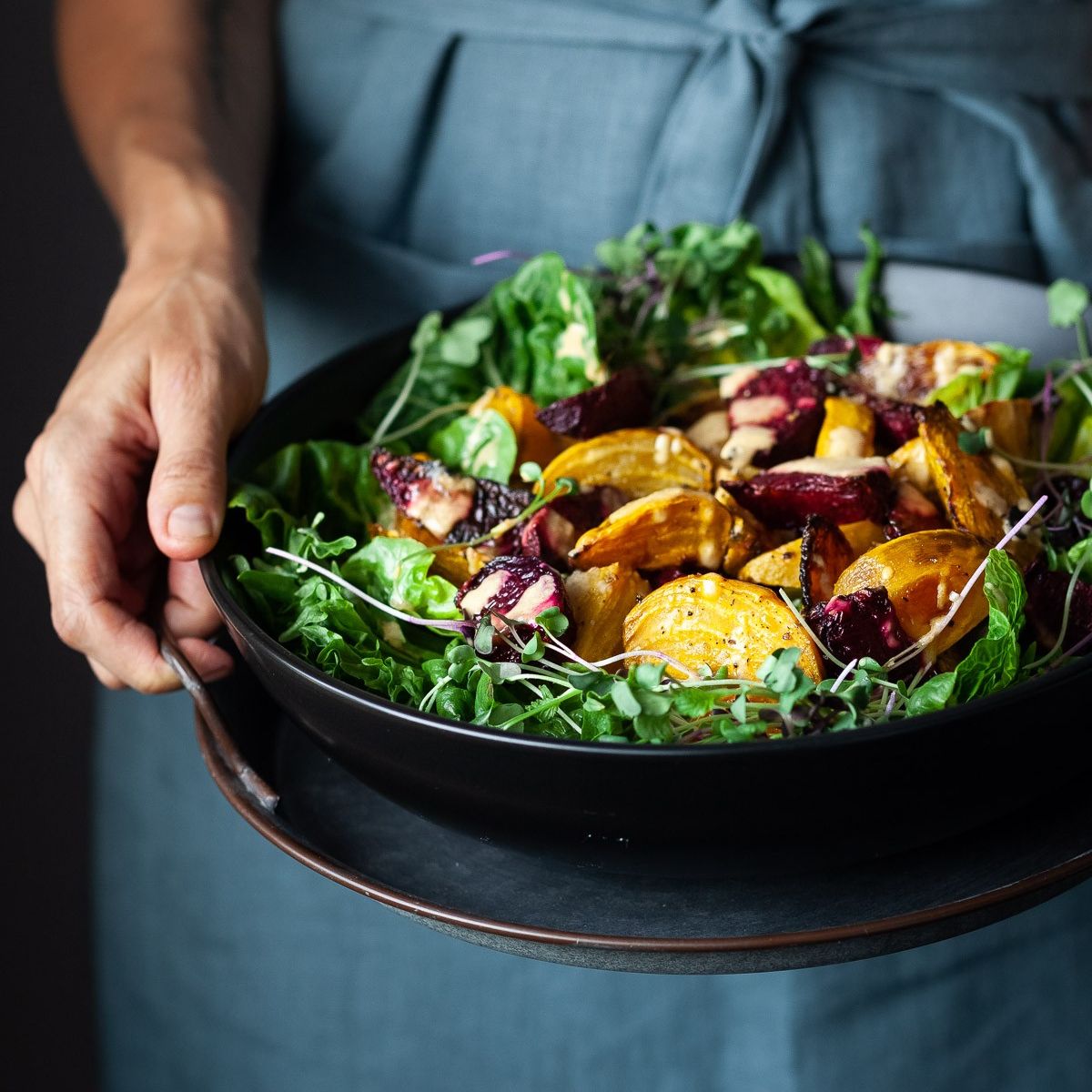 🧑‍🍳You Can't BEET this Salad

@the_simple_green's Roasted Beet Salad with Medjool Date Citrus Vinaigrette is divine on so many levels. 

Find the full recipe here:
thesimplegreen.com/roasted-beet-s….

📸Photo credit The Simple Green