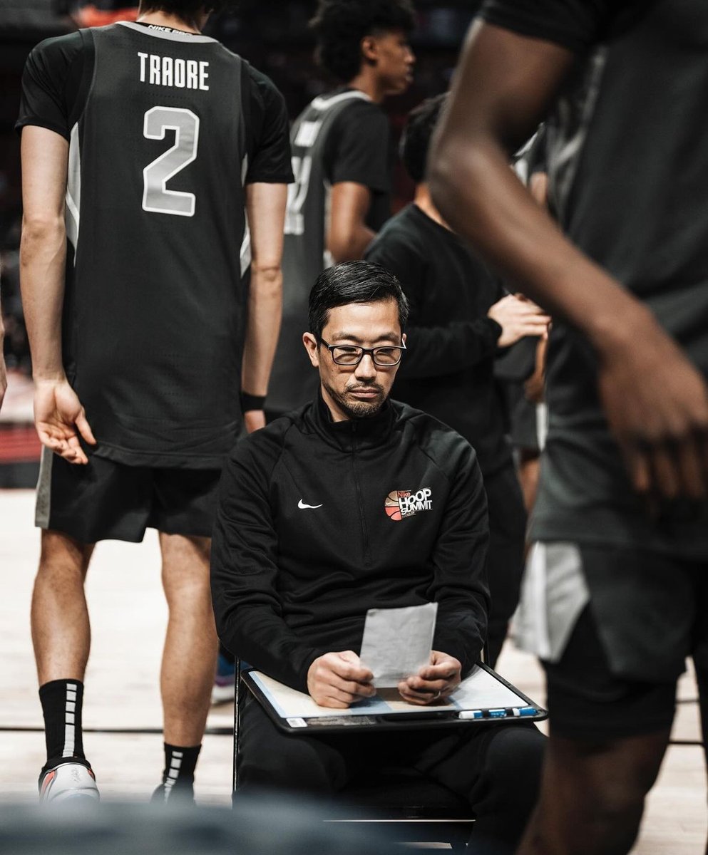 .@CoachCho, Head Coach of the World Team at the @nikehoopsummit, talks about the balance of coaching with discipline and freedom @ our NBA Draft Course 🏀

#nba #nbadraft2024 #nbadraft #coaching #scouting

youtu.be/gqYnllnCyXo